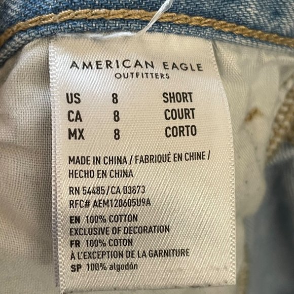 American Eagle Womens Size 8 Short Mom Jeans Light Wash Faded Distressed Ripped - Picture 13 of 14